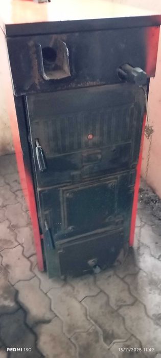 Caldeira a lenha para aquecimento central