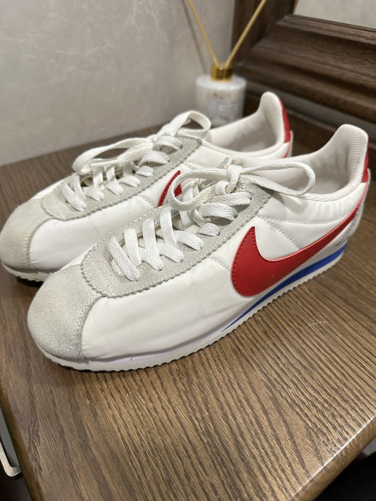 Nike cortez кросівки