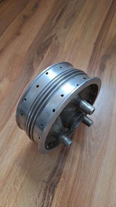 Części  motocykla MZ 250.Nyple chrom 70 szt oryginał DDR