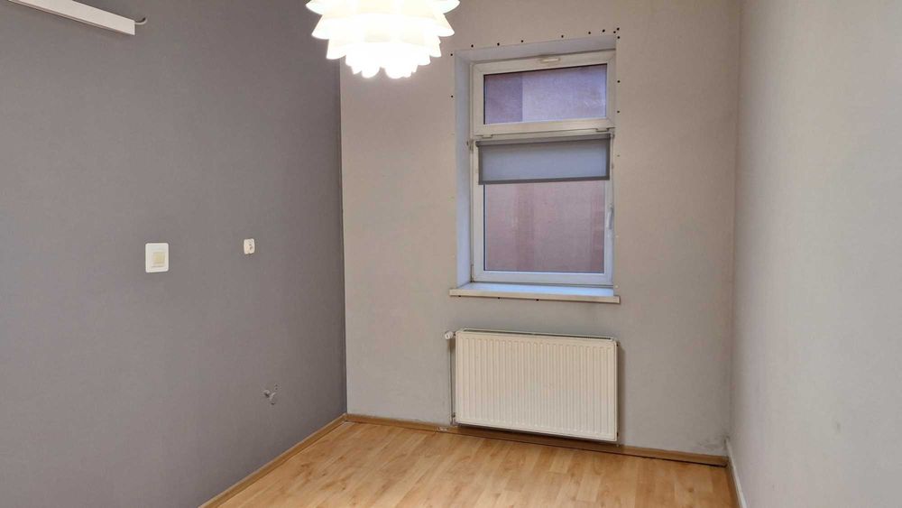 lokal usługowy 18 m2 ,