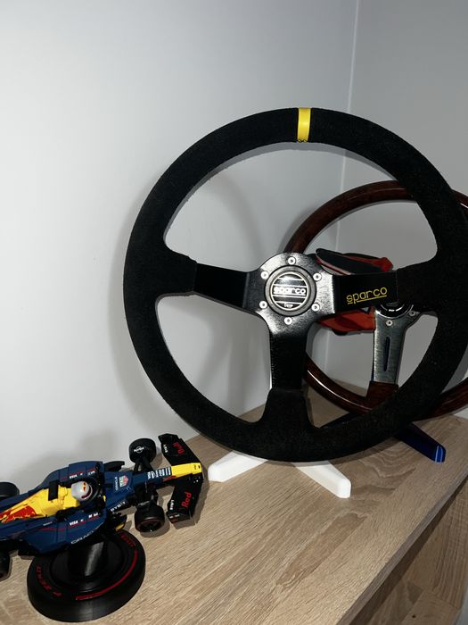 Stojak/uchwyt na kierownice sportowa