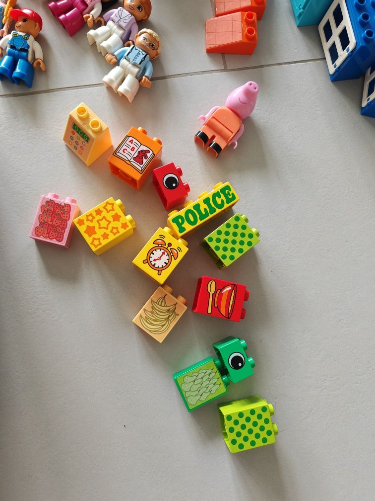 Wielki zestaw Lego duplo ludziki zwierzątka tor