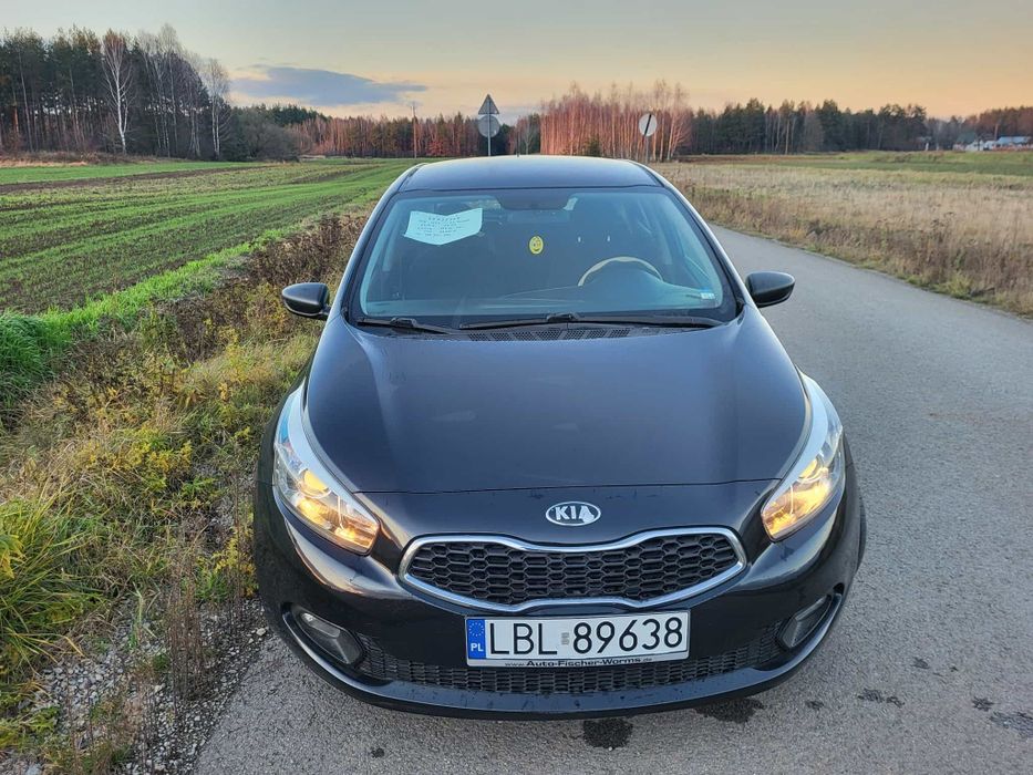 Kia ceed 1.4 bezwypadkowy książka serwisowa