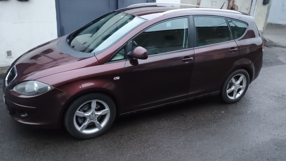 Продам Сеат Альтеа XL 2.0 tdi
