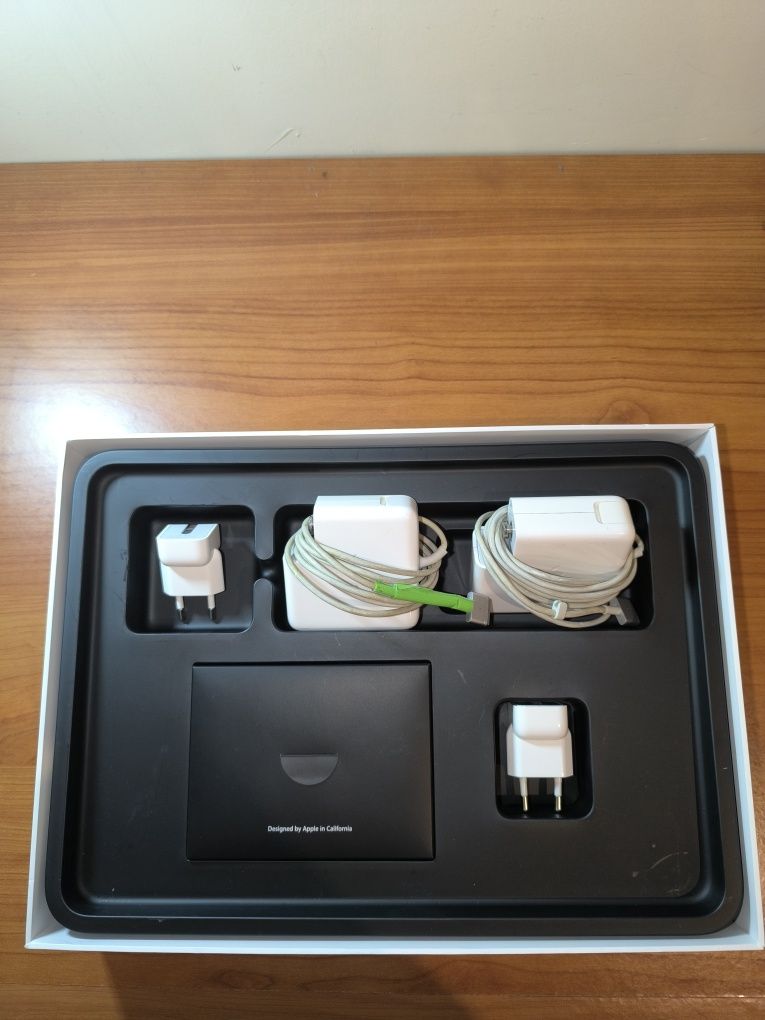 Macbook Air "14 | Preço Negociável!
