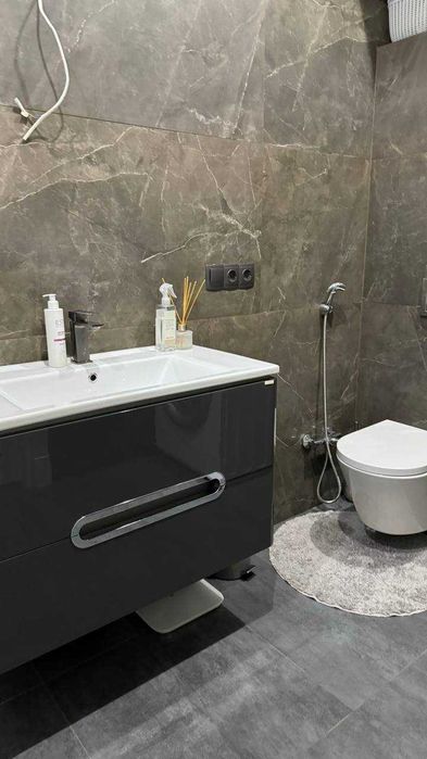 В продажу трьохповерховий таунхаус 120м2