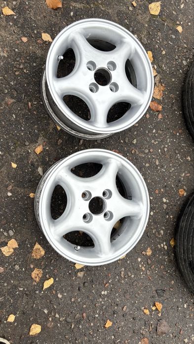 Felgi koła do Poloneza FSO 4x98 5J et 29 oryginalne 5-ramienne
