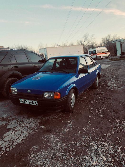 Форд ескорд 1986 1,3 Хетчбэк На ходу