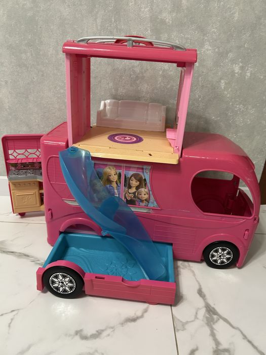 Продам трейлер барбі