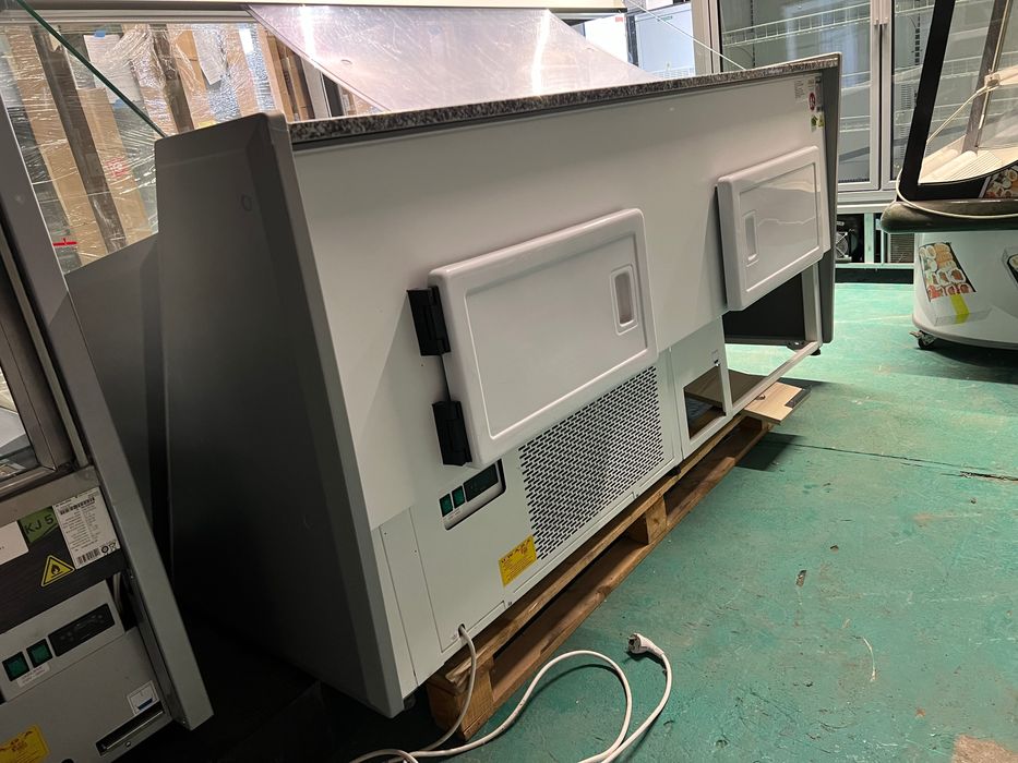 Na sprzedaż witryna chłodnicza IGLO