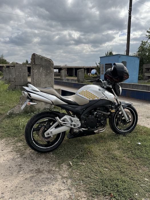 Продам мото Suzuki GSR 400 (не honda yamaha kawasaki)