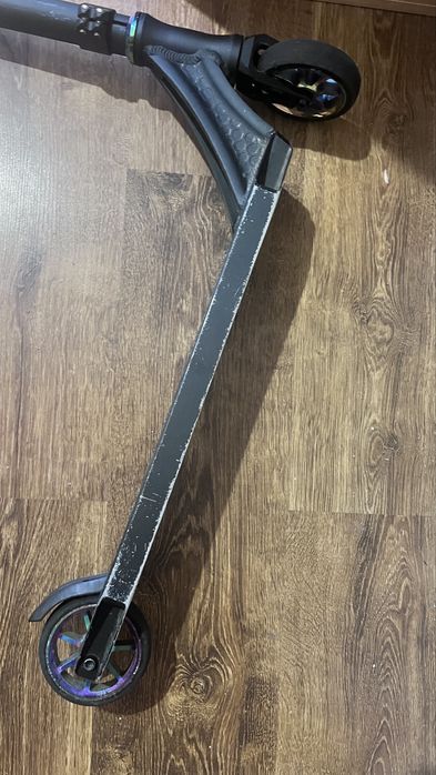 Ethic Erawan V2 M hulajnoga wyczynowa