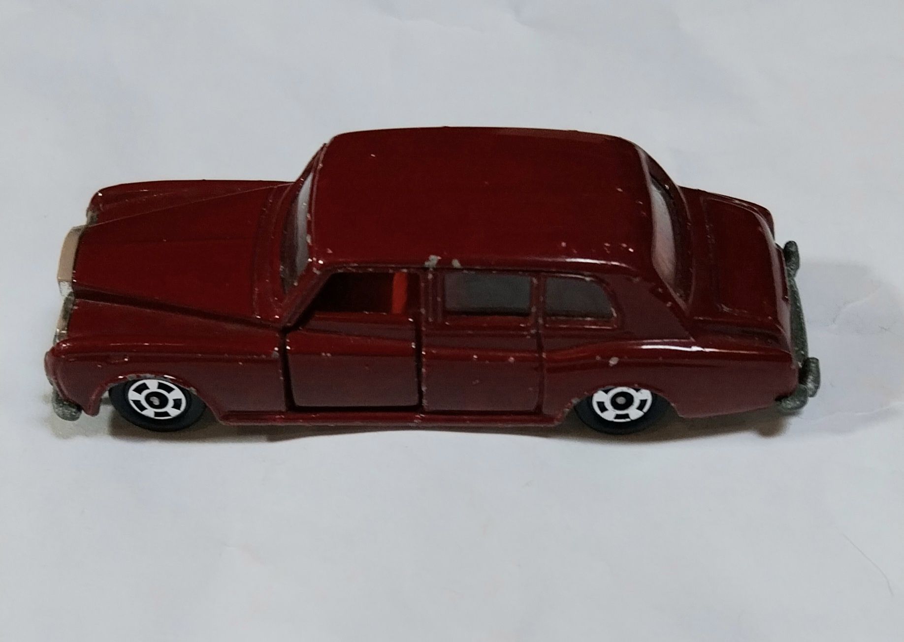 Miniatura antiga Tomica Rolls Royce