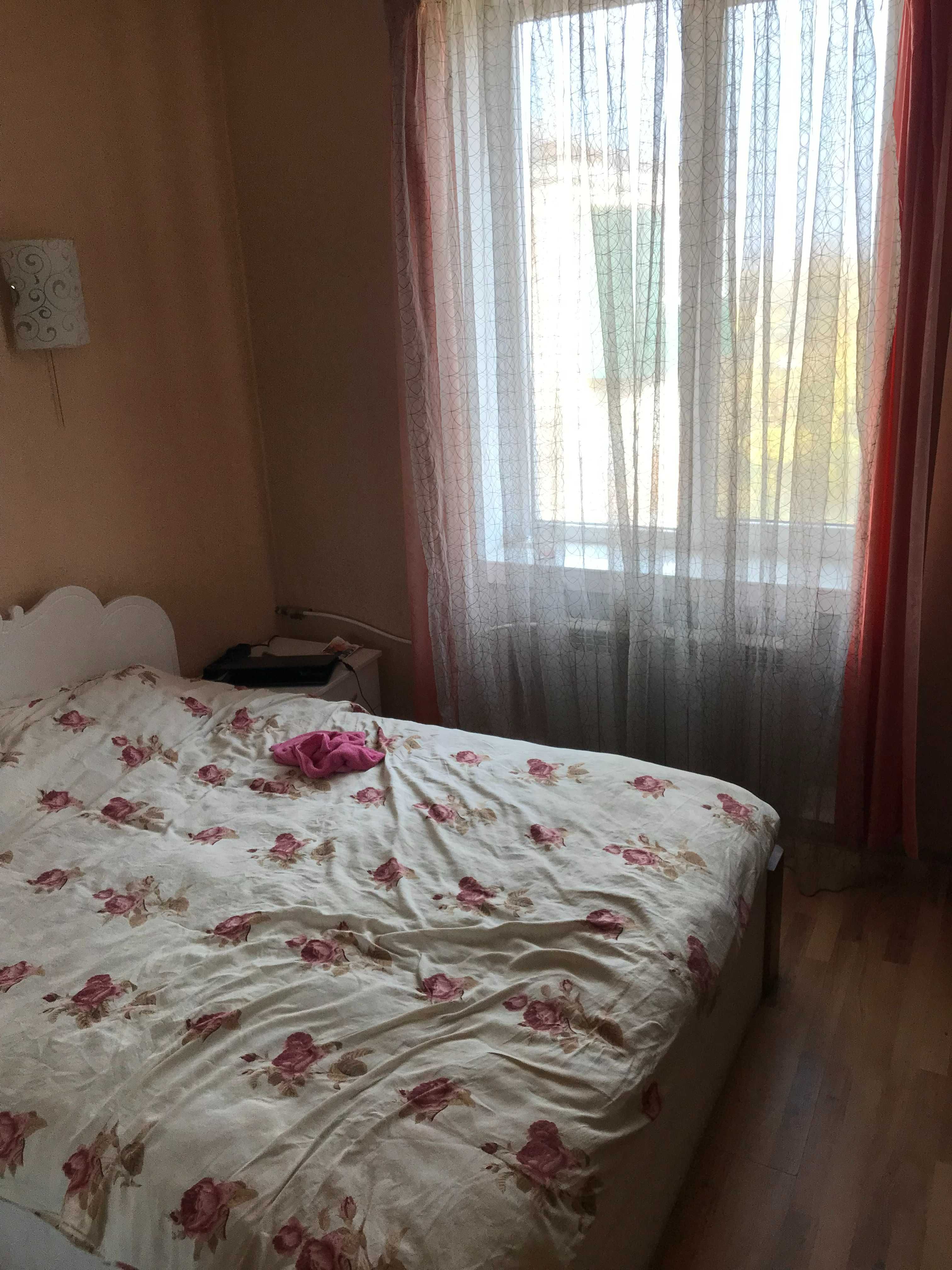 Продам квартиру з меблями та технікою