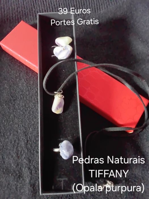 Conjunto par de brincos ,anel e colar Pedras naturais TIFFANY  PORTES