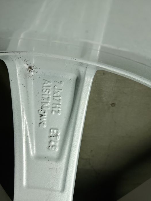 Kompletne koło zimowe Skoda Octavia