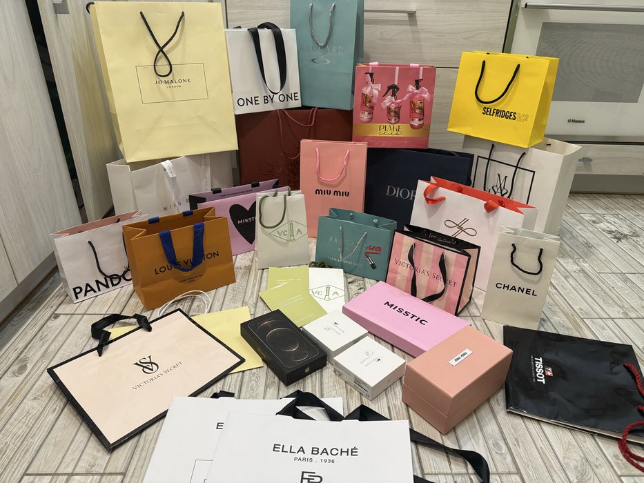Пакеты брендовые dior, van cleef, Chanel, vuitton брендові пакети