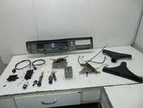Datsun 1200 conta km e + peças