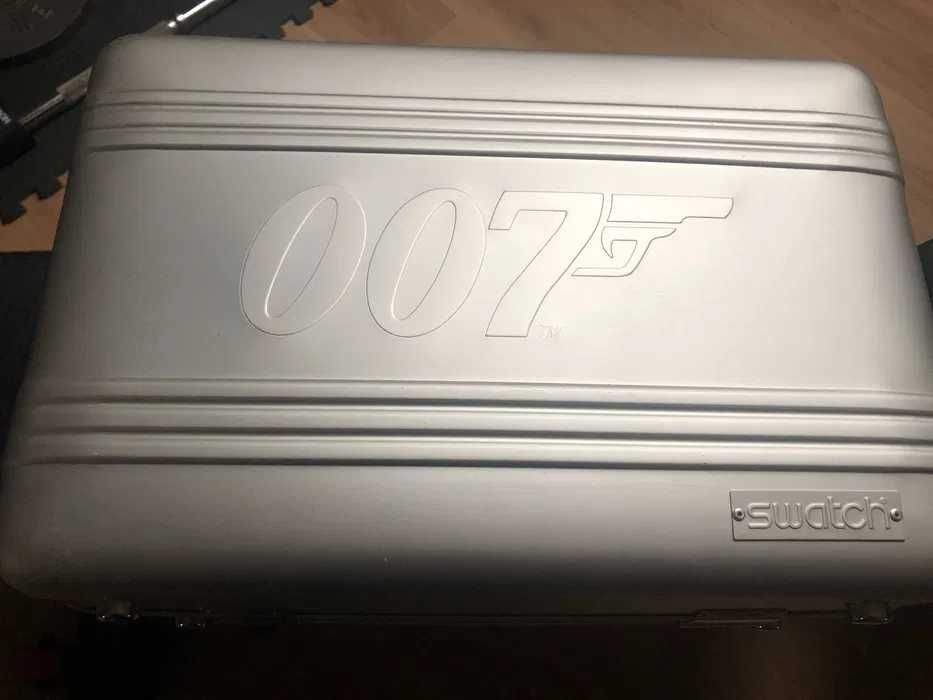 Coleção de relógios James Bond Swatch (raro)