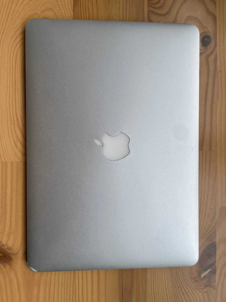Продам Apple MacBook Air 13" 2015 i7/8GB/SSD 512GB