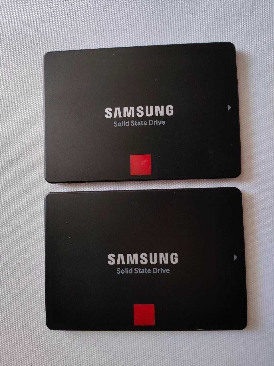 SSD накопичувачі Samsung 860 PRO 512 GB (MZ-76P512BW)