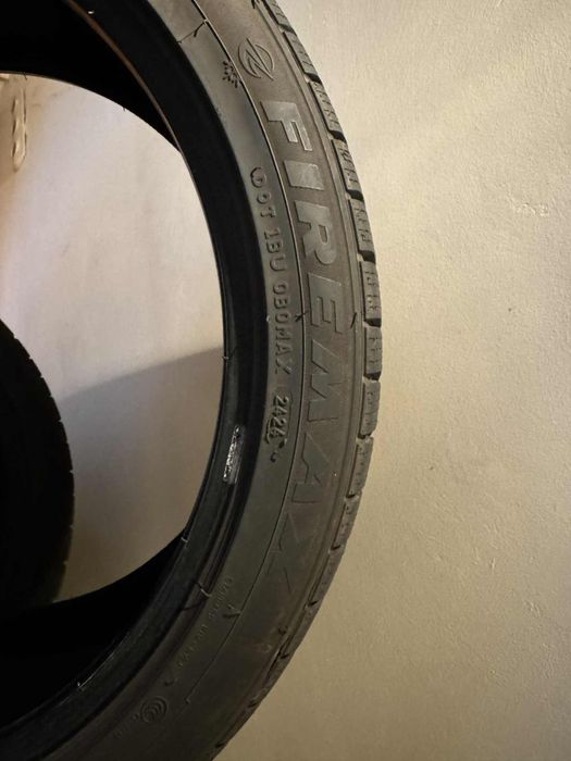 Opony Zimowe FIREMAX 235/40 r19