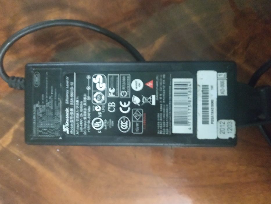 Блок живлення Seasonic SSA-0601D-12 (12V 5A 60W) Оригінал.