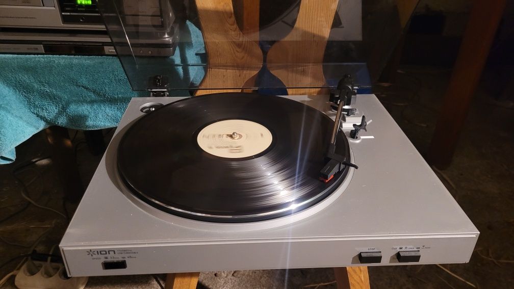 Gramofon ion ttusb04xl