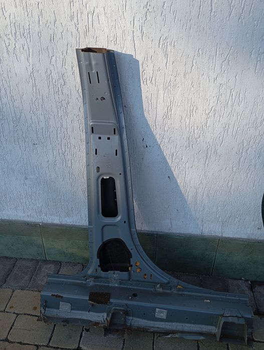 Kolekcjonerski stary słupek próg Freemont DodgeJourney