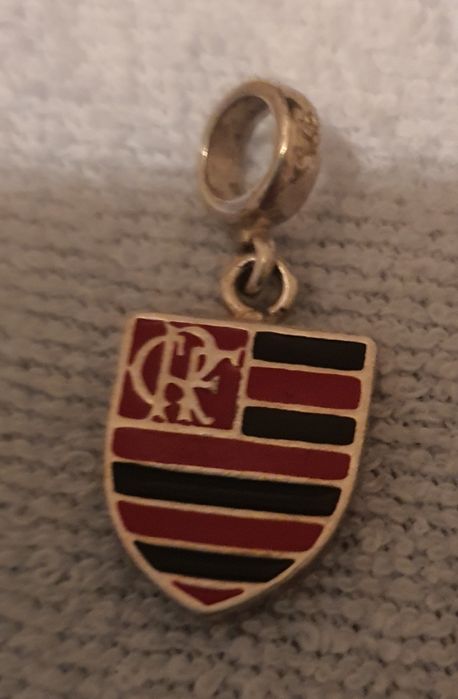 Várias contas da pandora