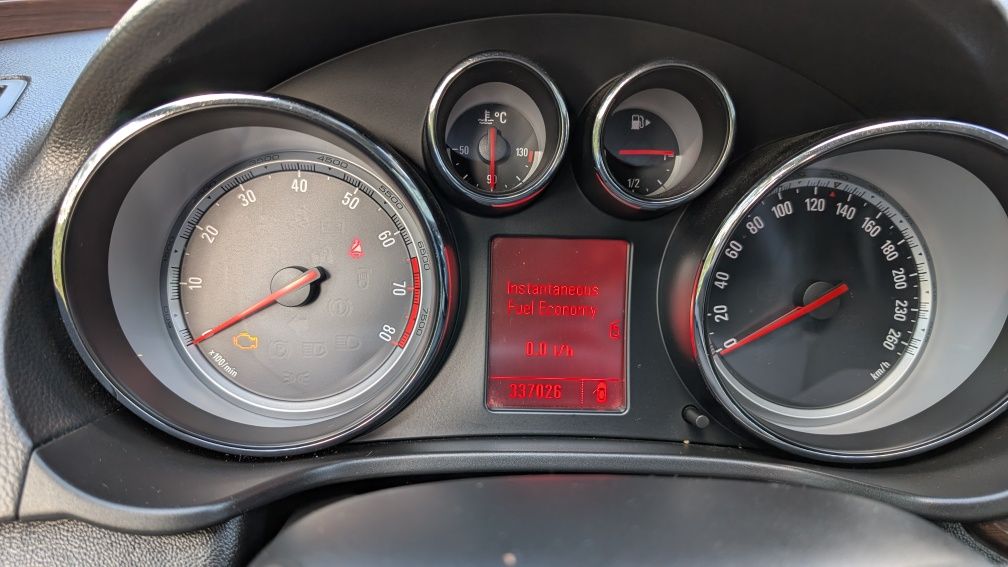 Продам Opel Insignia 1.6 turbo