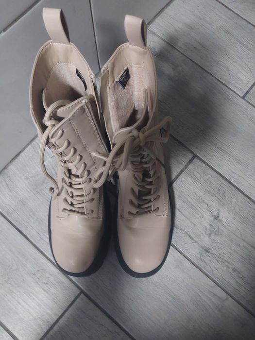 Trapery zimowe beżowe