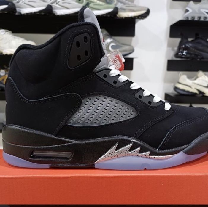 Nike jordan 5 у всіх кольорах. Найк джордан 5