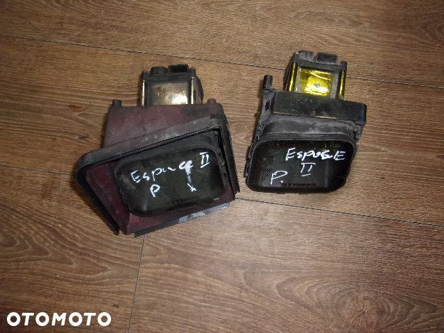 HALOGEN PRAWY RENAULT ESPACE II