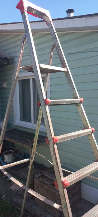 Лестница драбина стремянка алюмінієва