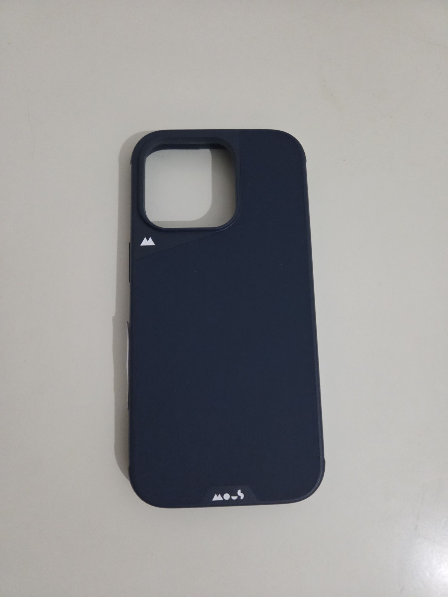 Capa Mous origina azul marinho para iPhone 16 pro