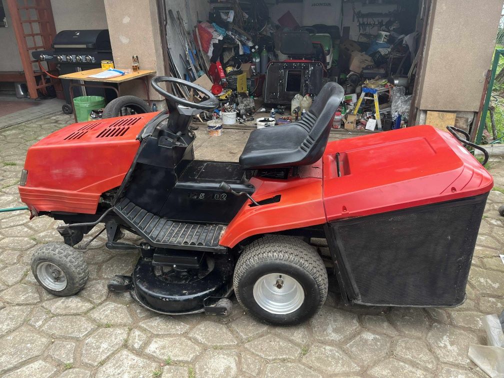 Traktorek kosiarka 12,5hp z koszem