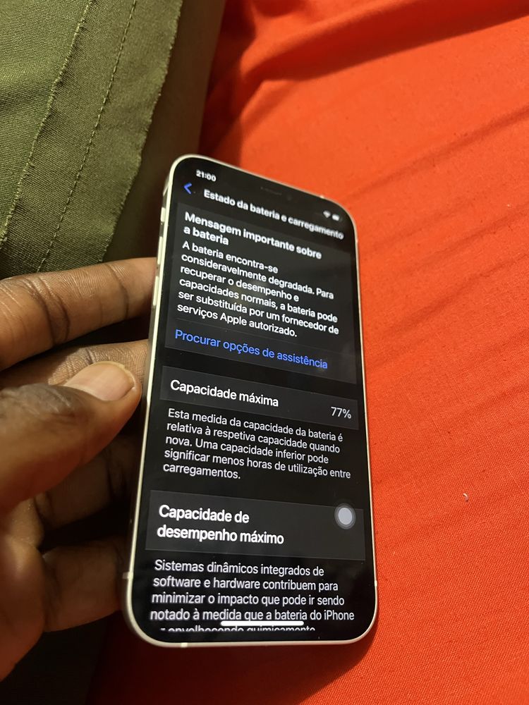 Iphone 12 normal em otimo estado