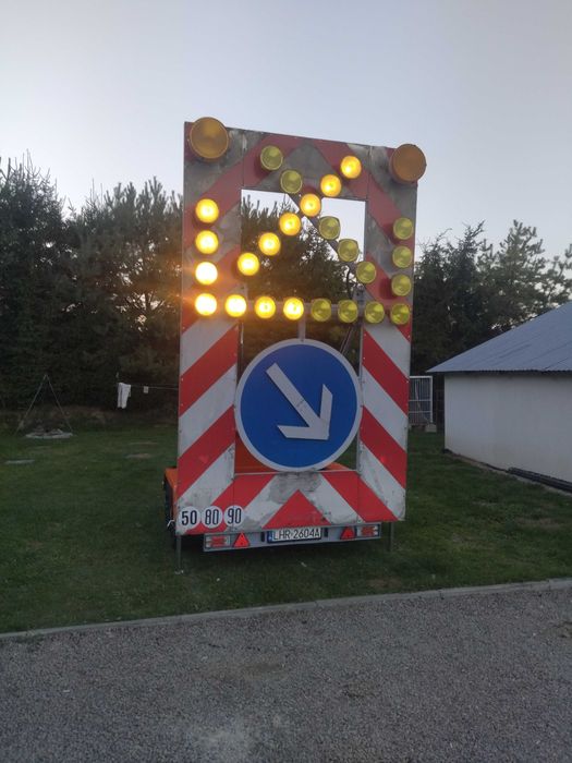 Przyczepa sygnalizacyjna ostrzegawcza U-26a