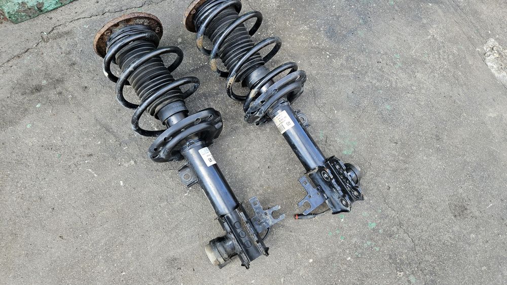 Amortyzatory przednie lewy prawy przód ids + opel signum vectra c nowe