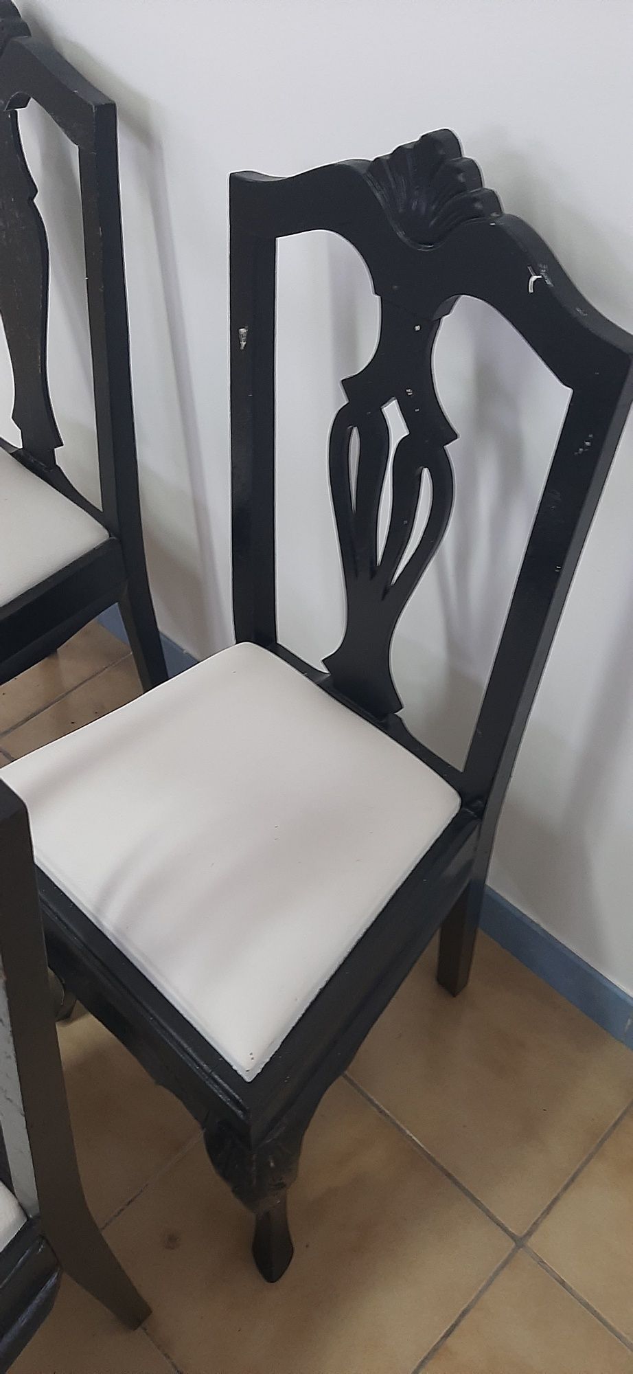 Queen anne cadeiras reparadas 200€ todas (6)