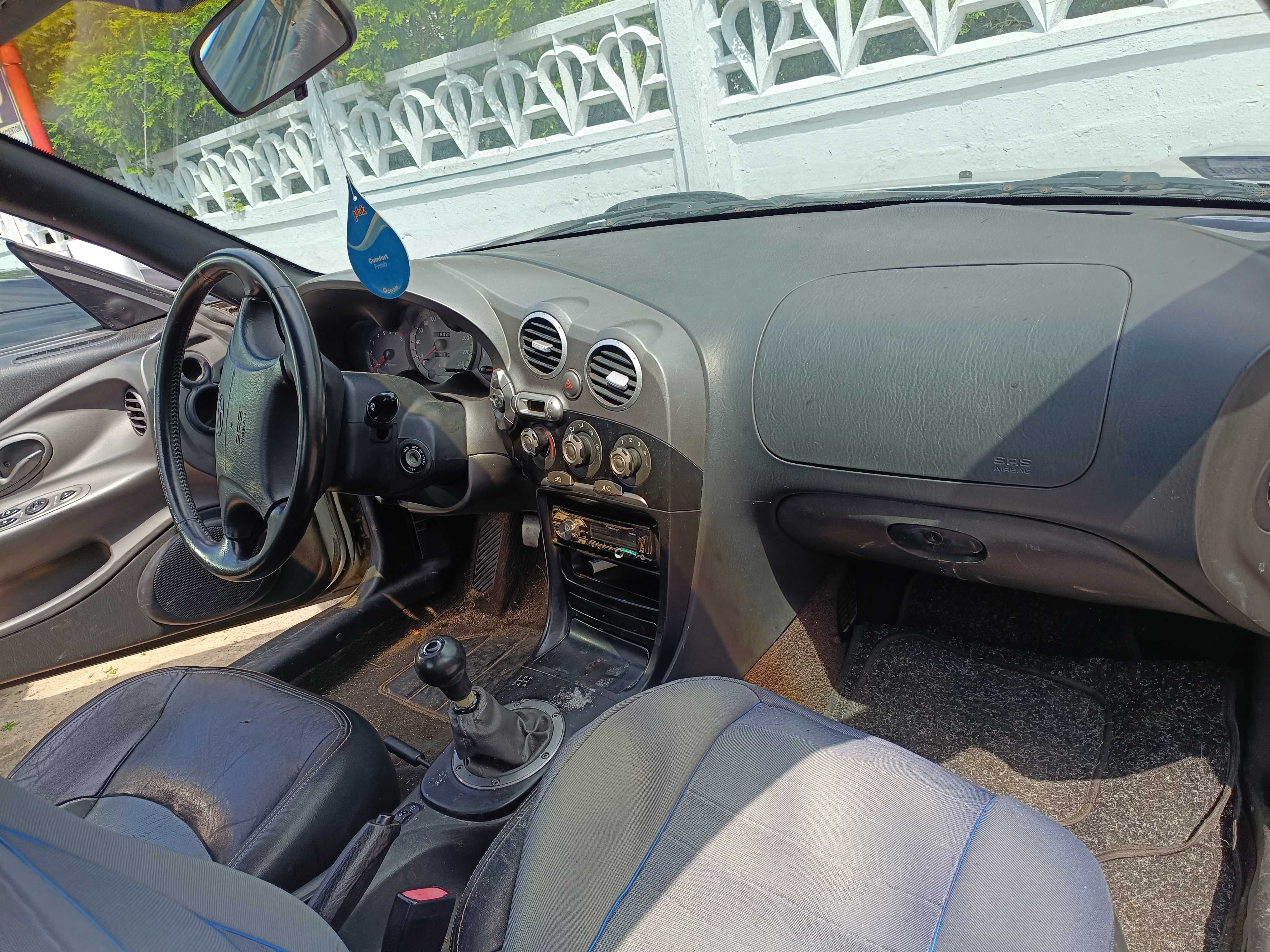 Hyundai Coupe 2001r 1,6 benzyna na częsci lub w całości
