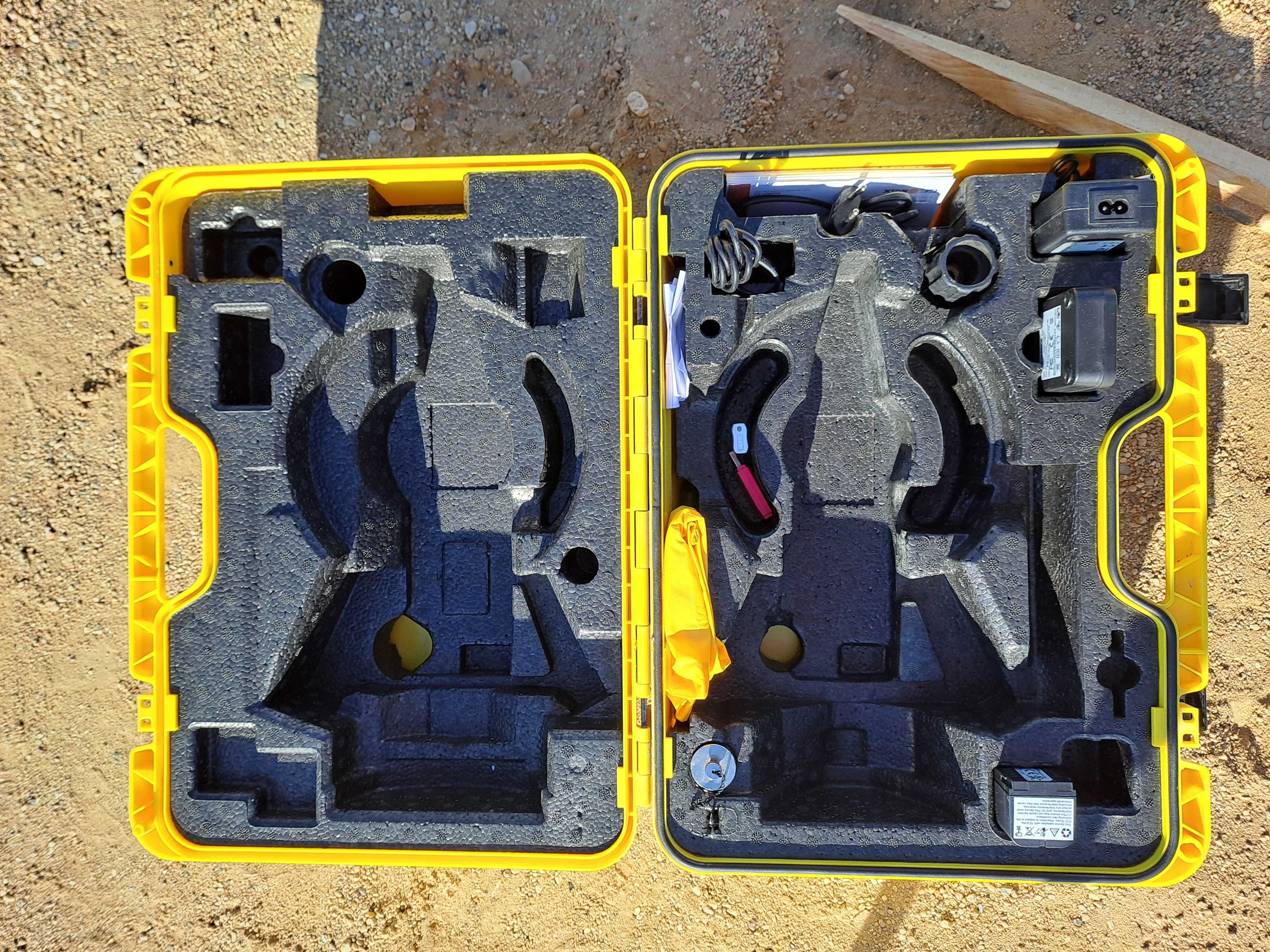 Tachimetr GEOMAX ZOOM 40