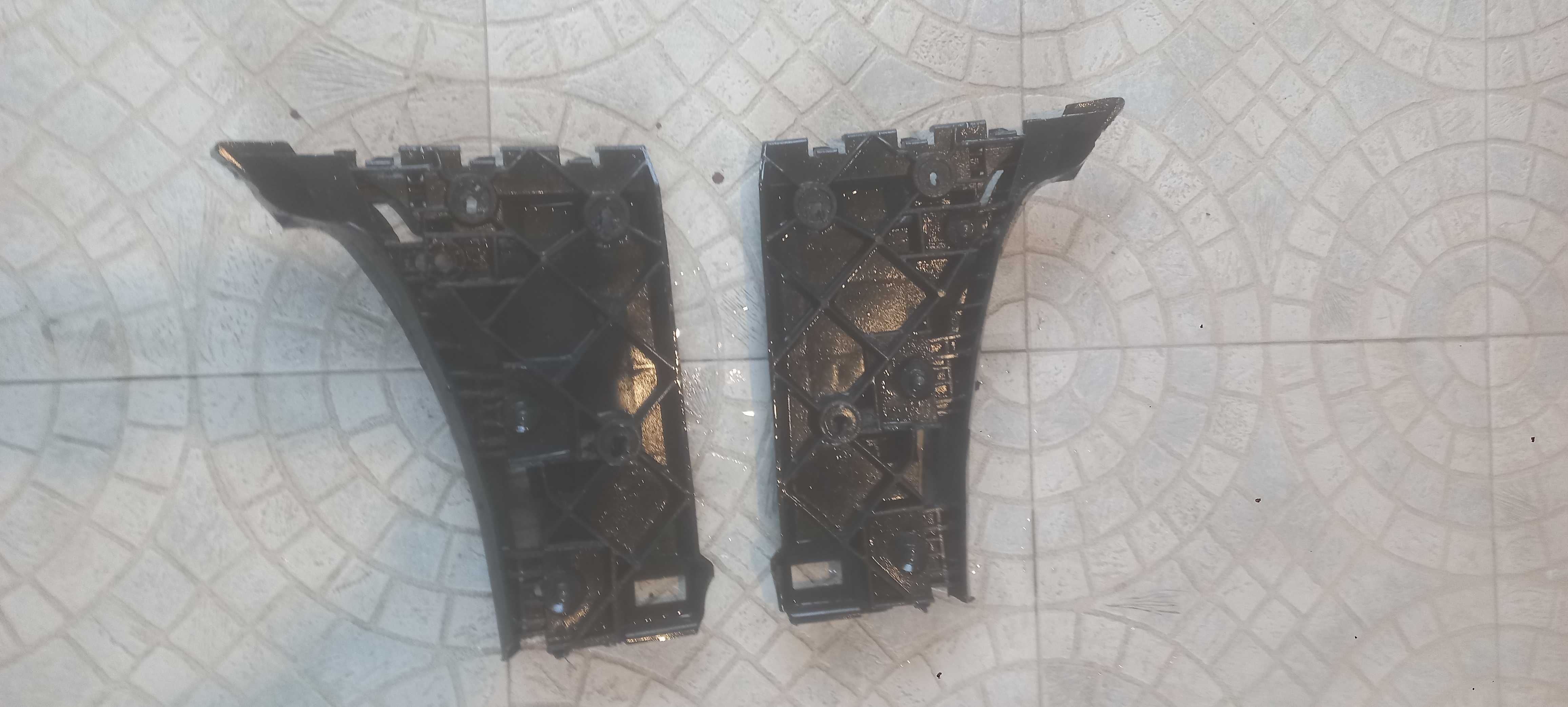 AUDI A4 B5 (8D)-Guias Para Choques Frente ORIGINAIS FACELIFT 1999/2001