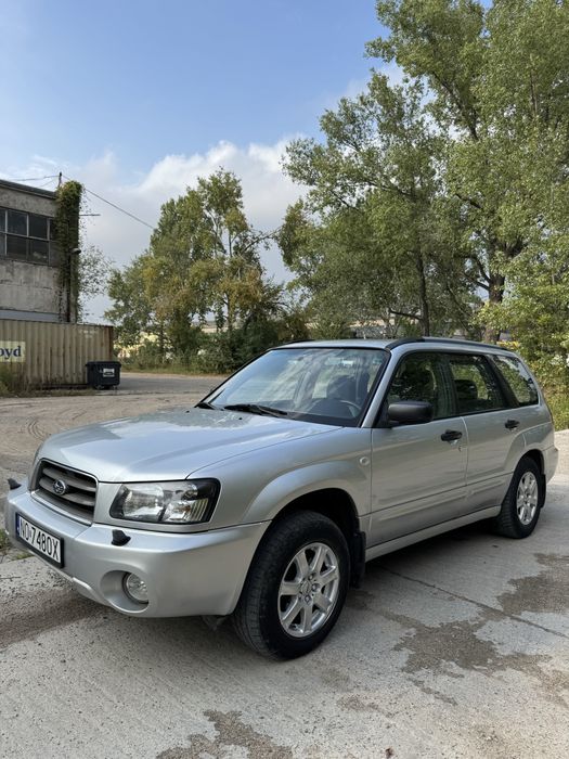 Subaru Forester benzyna bardzo ładnie utrzymany