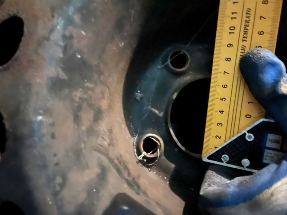 komplet felg 4x108 peugeot 206 207 citroen opel 15 cali