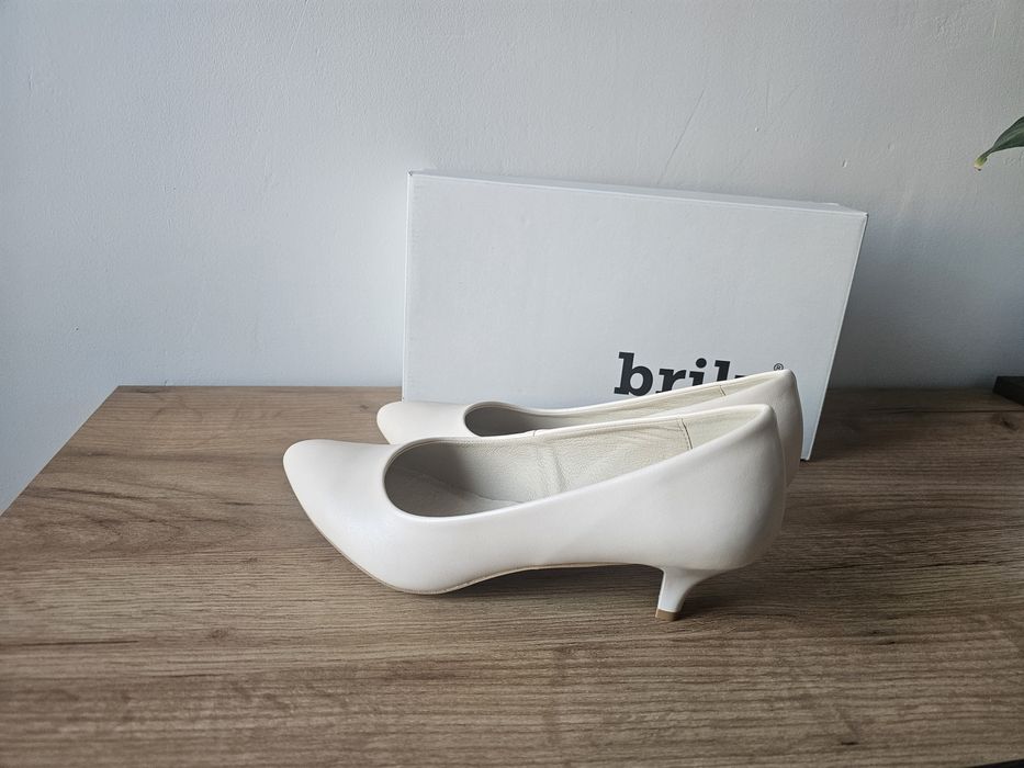 Buty ślubne nowe Brilu ecru 39