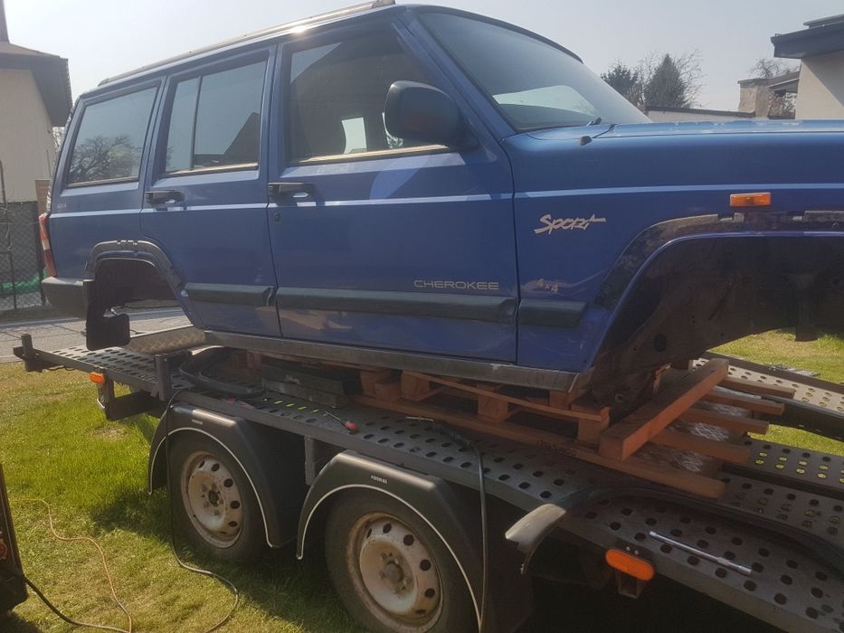 Progi stalowe jeep xj off road hi lift do wspawania