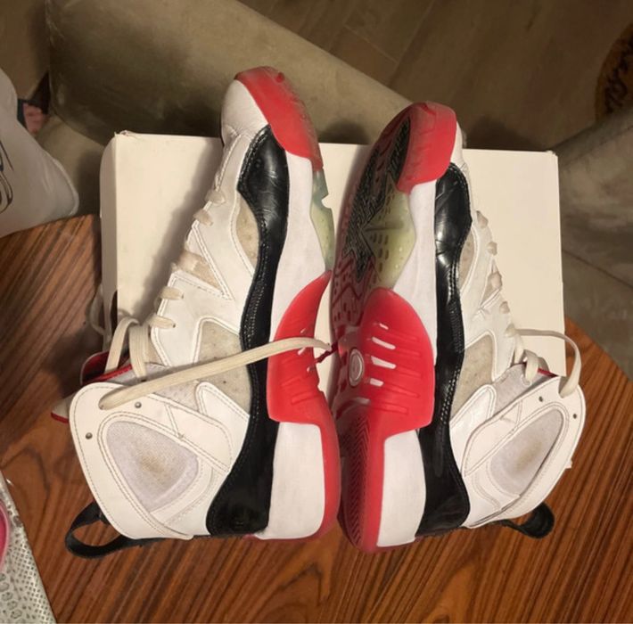 Sapatilhas Jordan Jumpman two trey brancas