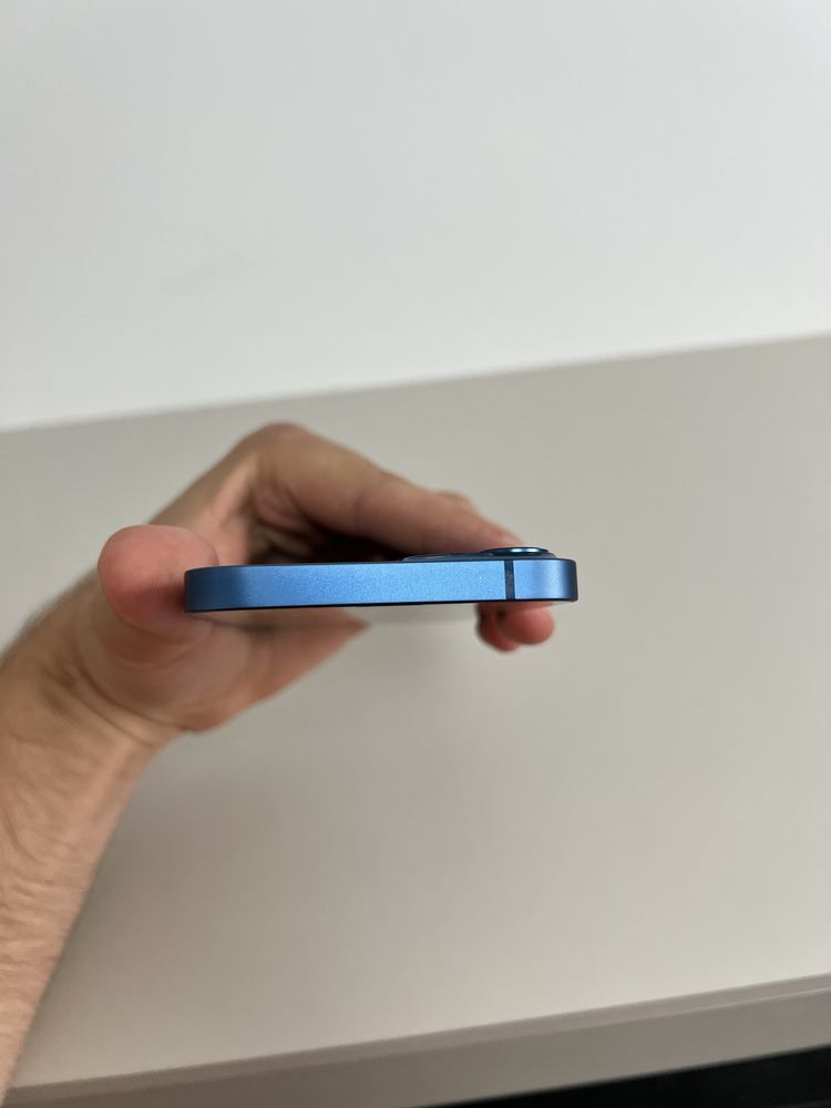 Iphone 13 128 GB R-Sim Стан Нового